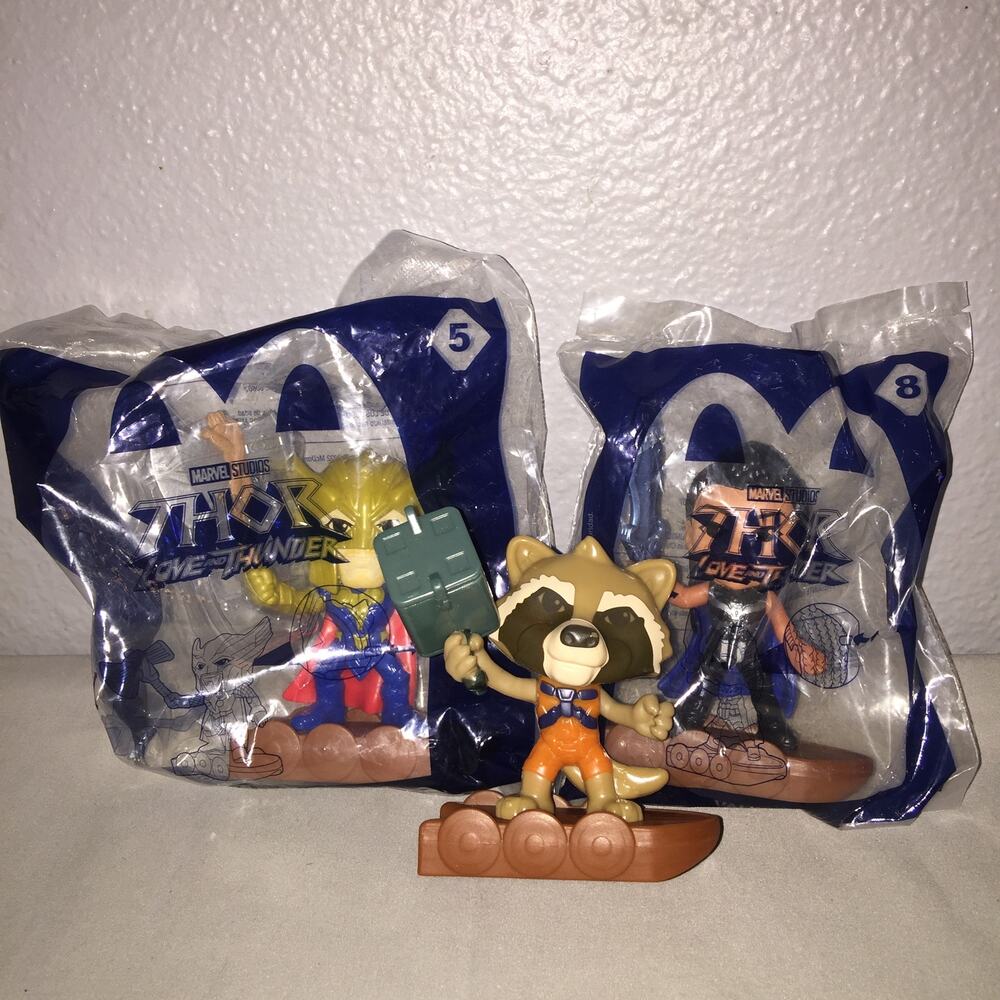 FF Toy McDonald's Sealed New Thor / Valkyrie + Rocket Marvel Love And Thunder